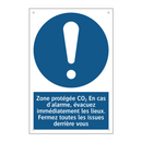 Zone protégée CO₂ En cas d'alarme, évacuez immédiatement les lieux. Fermez toutes les issues derrière vous.