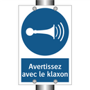 Avertissez avec le klaxon