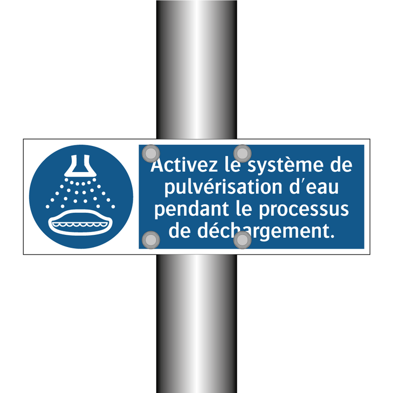 Activez le système de pulvérisation d'eau pendant le processus de déchargement.