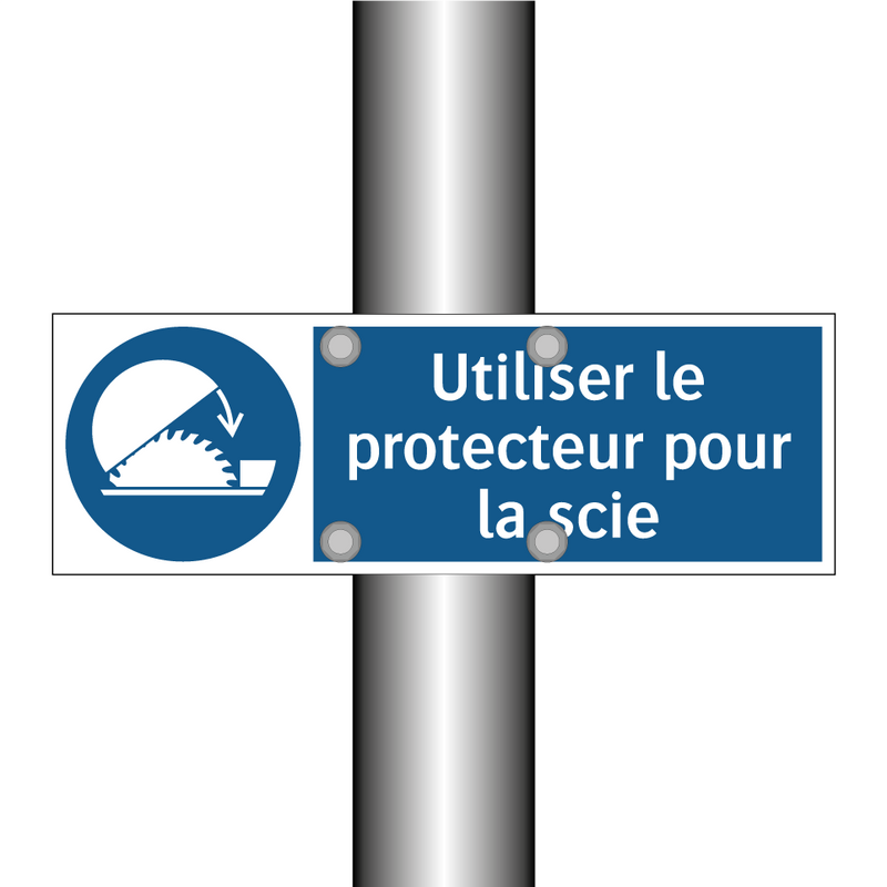Utiliser le protecteur pour la scie
