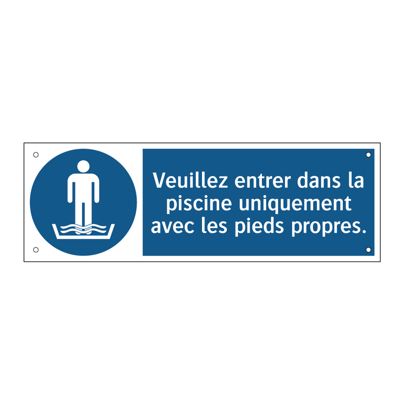 Veuillez entrer dans la piscine uniquement avec les pieds propres.
