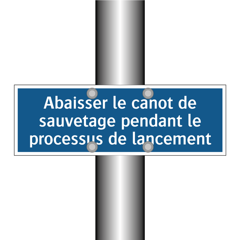 Abaisser le canot de sauvetage pendant le processus de lancement