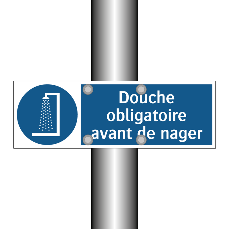 Douche obligatoire avant de nager