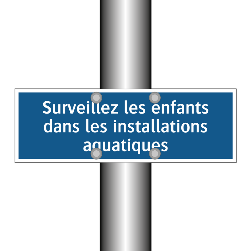 Surveillez les enfants dans les installations aquatiques