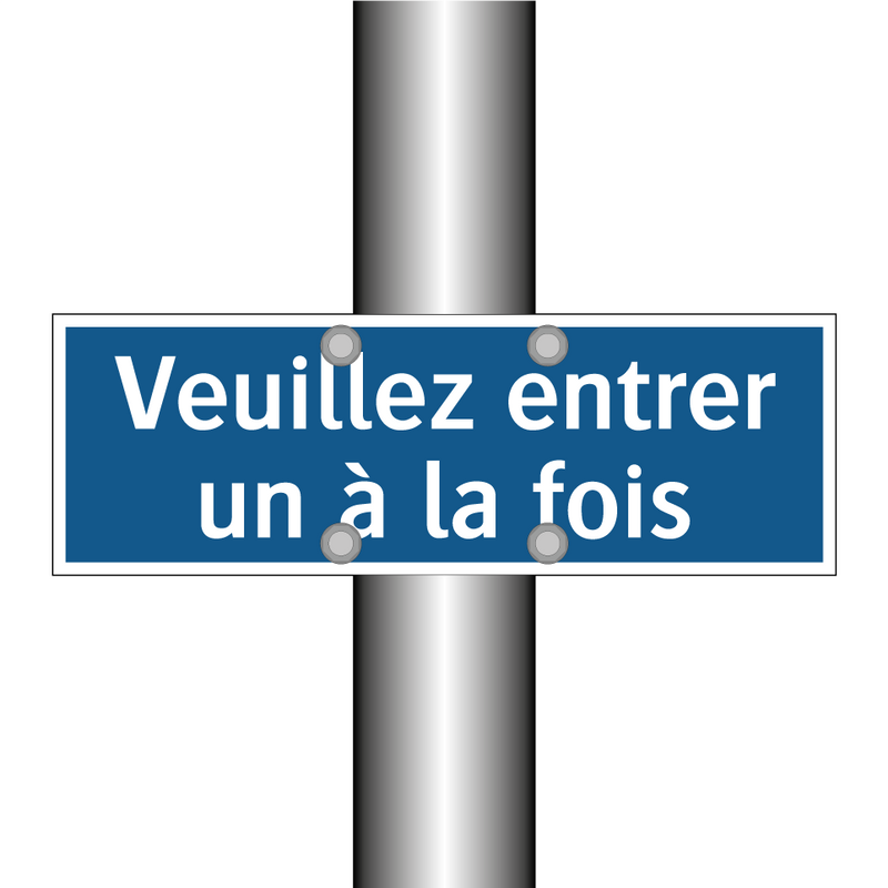 Veuillez entrer un à la fois