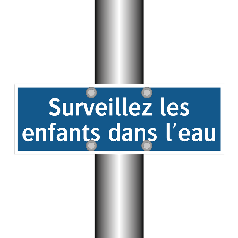 Surveillez les enfants dans l'eau