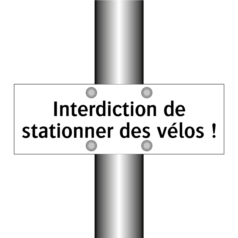 Interdiction de stationner des vélos !