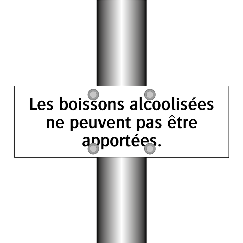 Les boissons alcoolisées ne peuvent pas être apportées.