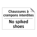 Chaussures à crampons interdites /.../ - No spiked shoes