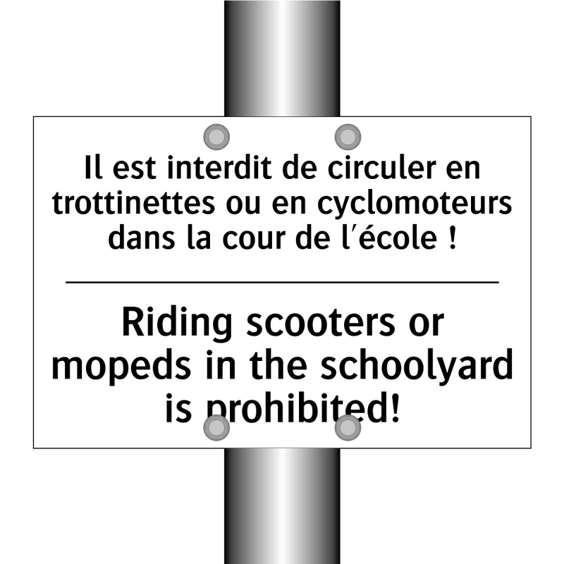 Il est interdit de circuler en  /.../ - Riding scooters or mopeds in the  /.../