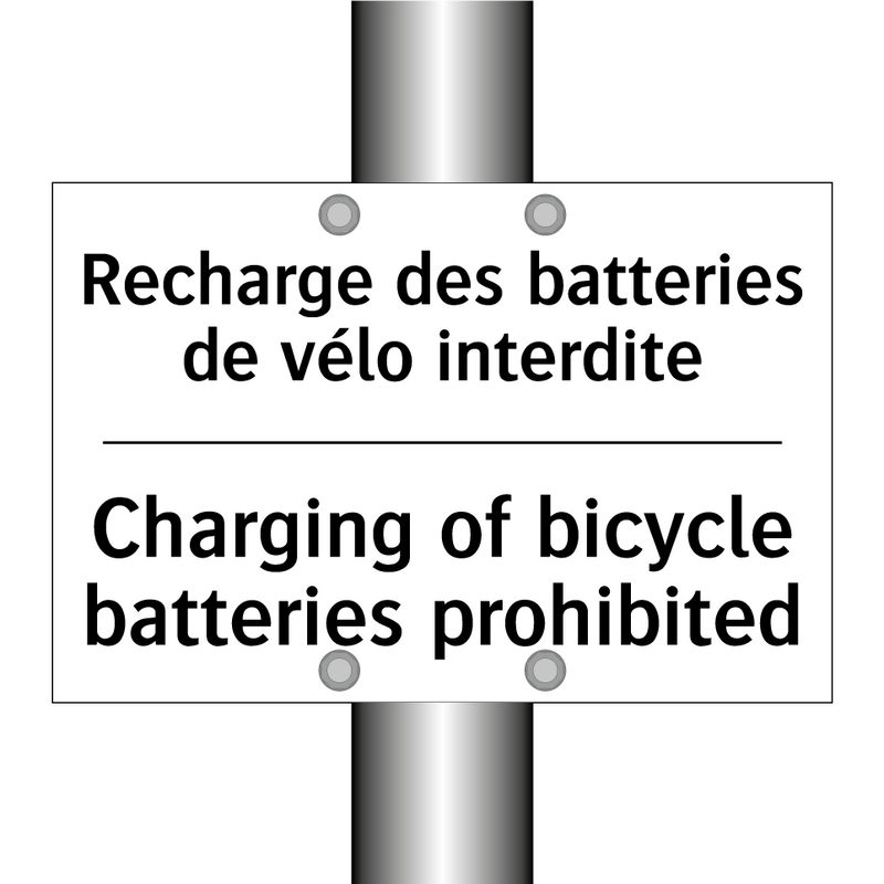 Recharge des batteries de vélo  /.../ - Charging of bicycle batteries  /.../