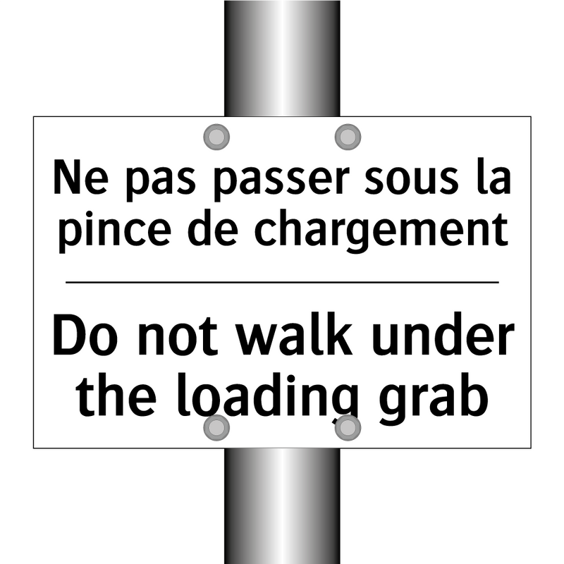 Ne pas passer sous la pince de  /.../ - Do not walk under the loading  /.../