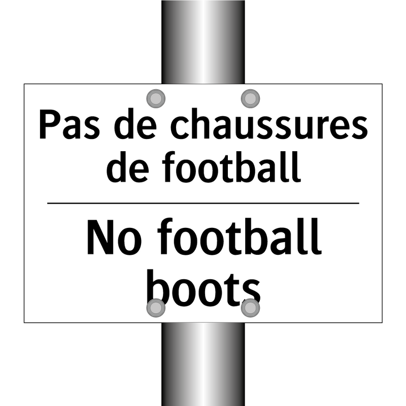 Pas de chaussures de football - No football boots