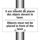 Il est interdit de placer des  /.../ - Objects must not be placed in  /.../