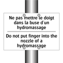 Ne pas mettre le doigt dans la  /.../ - Do not put finger into the nozzle  /.../