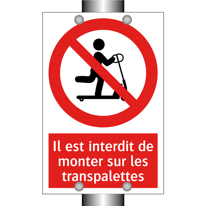 Il est interdit de monter sur les transpalettes