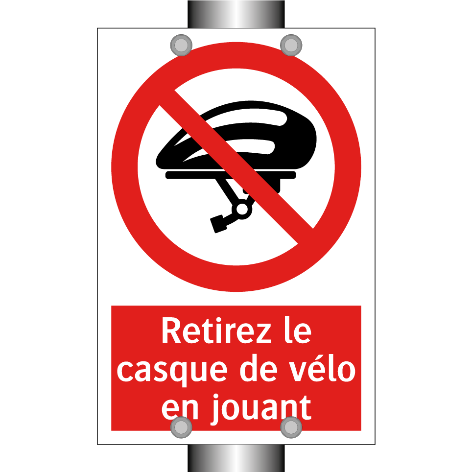 Retirez le casque de vélo en jouant