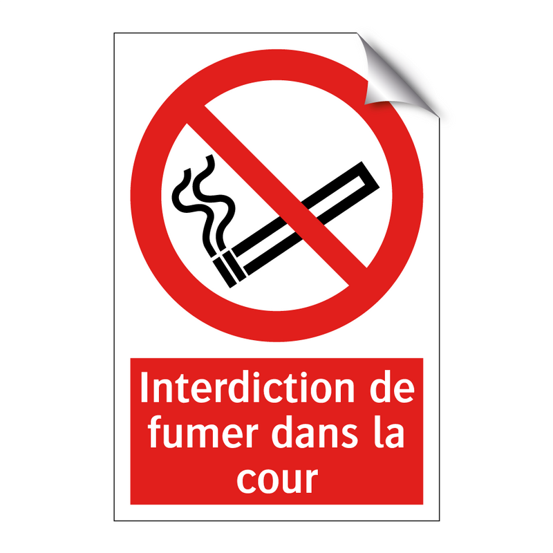 Interdiction de fumer dans la cour