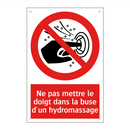 Ne pas mettre le doigt dans la buse d'un hydromassage