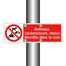 Animaux, cyclomoteurs, motos interdits dans la cour