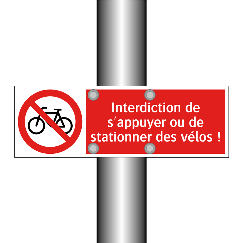 Interdiction de s'appuyer ou de stationner des vélos !