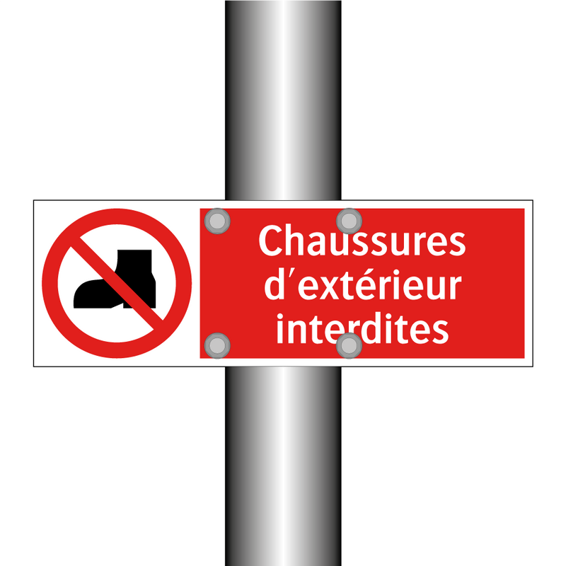 Chaussures d'extérieur interdites