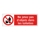 Ne jetez pas d'objets dans les toilettes