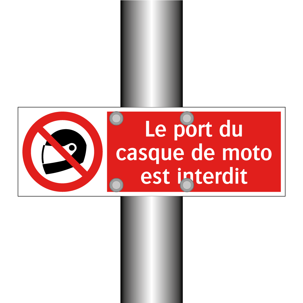 Le port du casque de moto est interdit