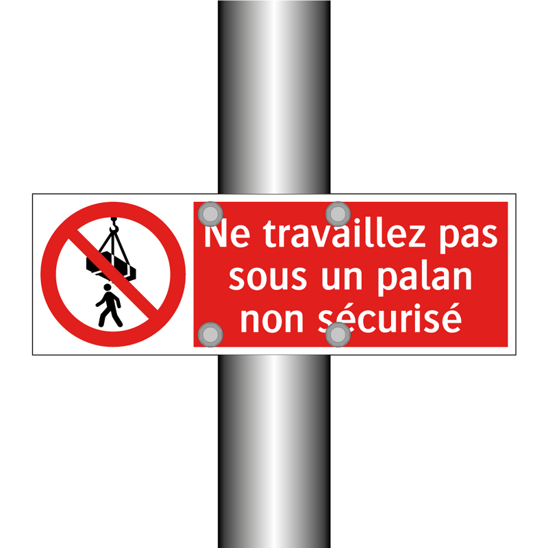 Ne travaillez pas sous un palan non sécurisé