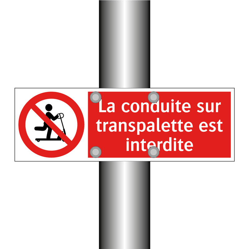 La conduite sur transpalette est interdite