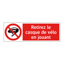 Retirez le casque de vélo en jouant