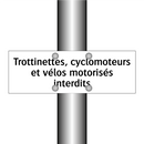 Trottinettes, cyclomoteurs et vélos motorisés interdits