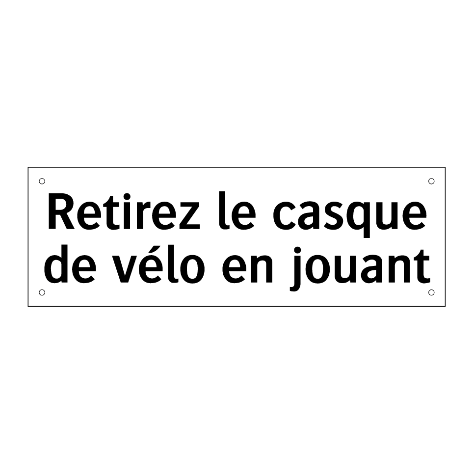 Retirez le casque de vélo en jouant