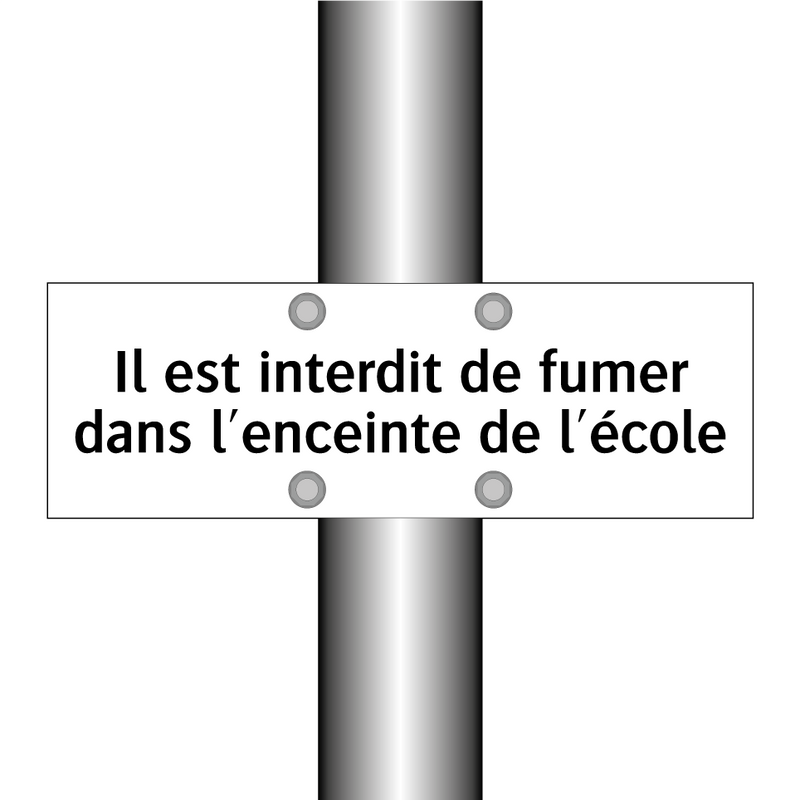Il est interdit de fumer dans l'enceinte de l'école