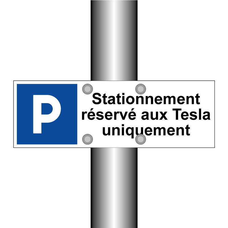Stationnement réservé aux Tesla uniquement
