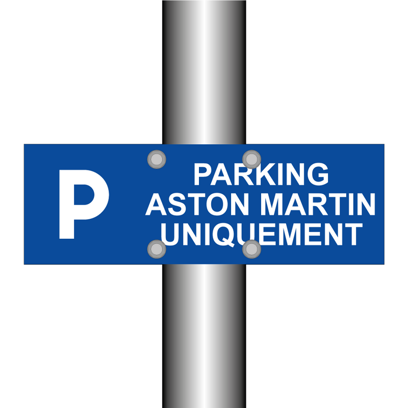 Parking Aston Martin uniquement