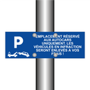 Emplacement réservé aux autocars uniquement. Les véhicules en infraction seront enlevés à vos frais !