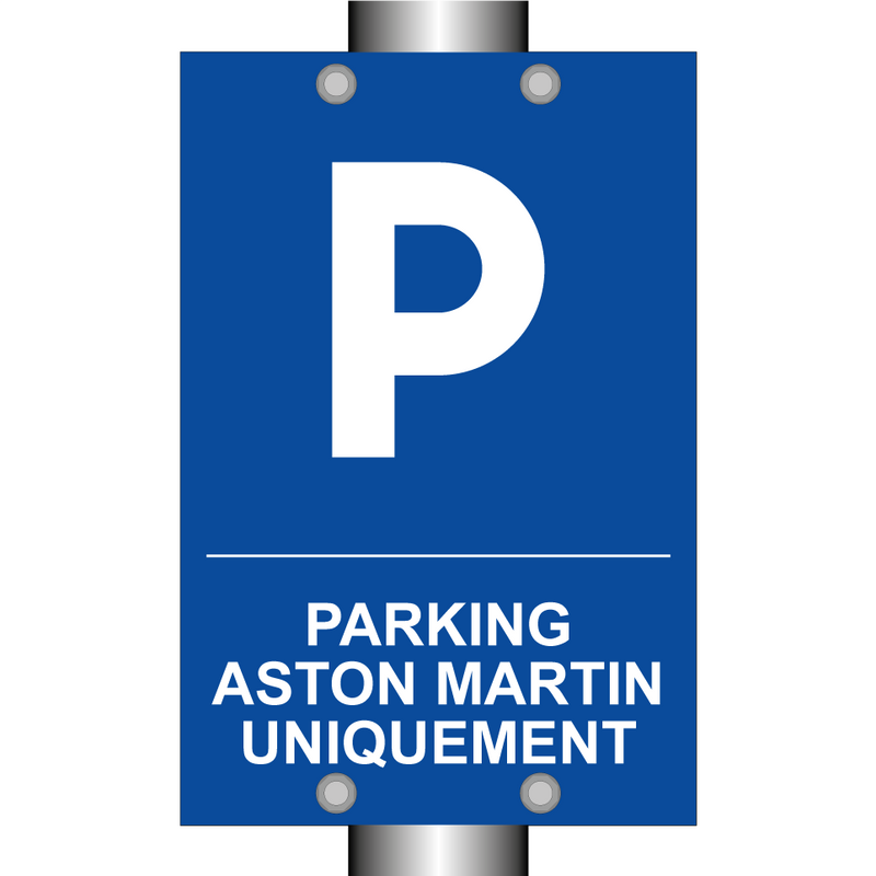 Parking Aston Martin uniquement