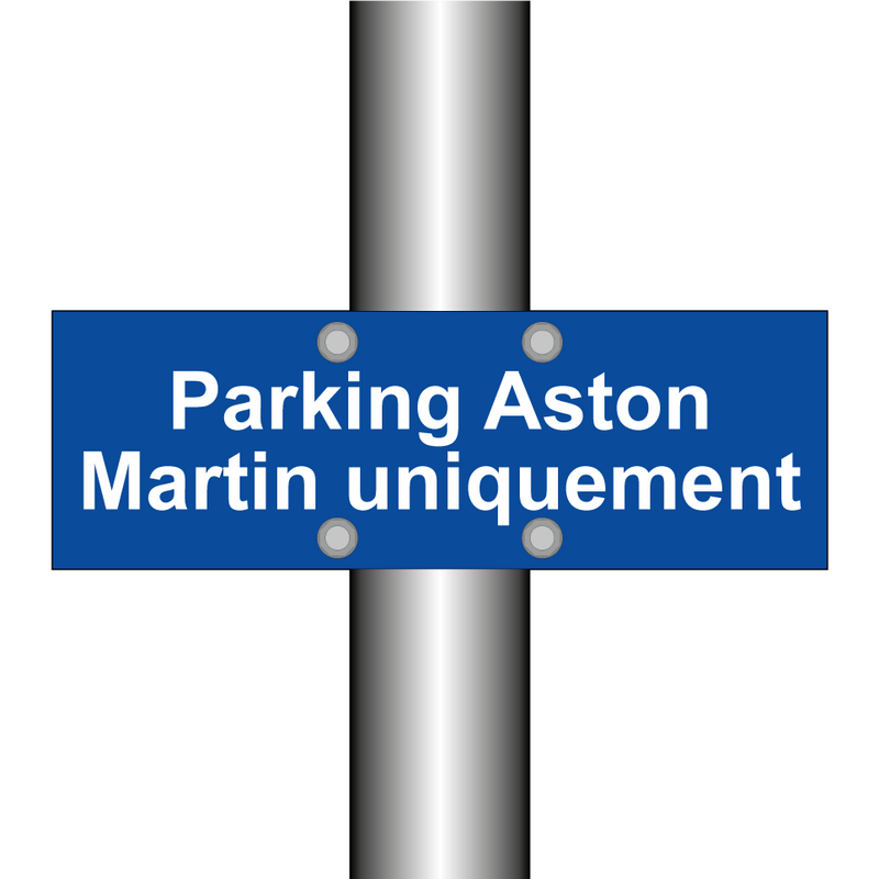 Parking Aston Martin uniquement