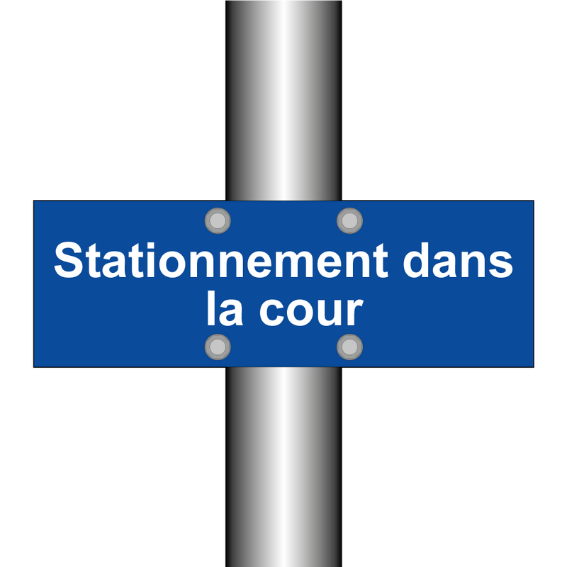 Stationnement dans la cour
