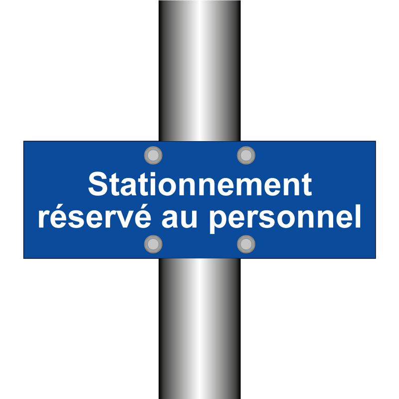 Stationnement réservé au personnel