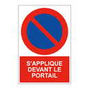 S'applique devant le portail