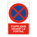 S'applique devant le portail