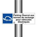 Parking réservé aux bornes de recharge pour véhicules électriques