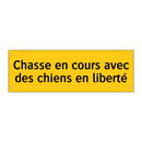 Chasse en cours avec des chiens en liberté