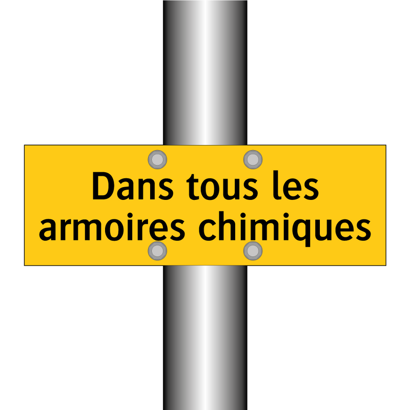 Dans tous les armoires chimiques
