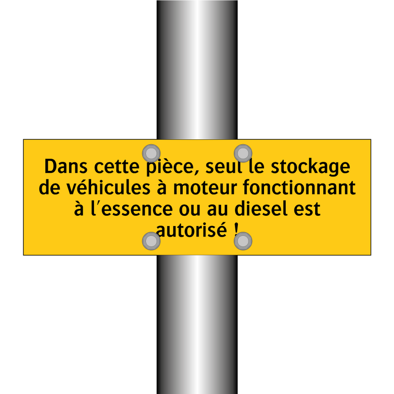Dans cette pièce, seul le stockage de véhicules à moteur fonctionnant à l'essence ou au diesel est autorisé !