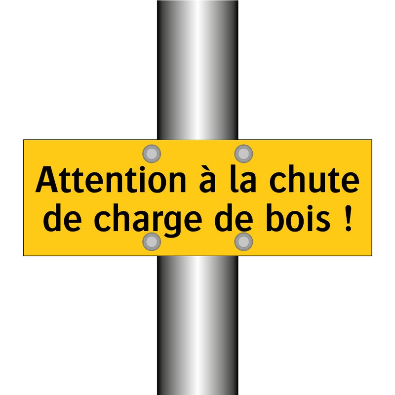 Attention à la chute de charge de bois !