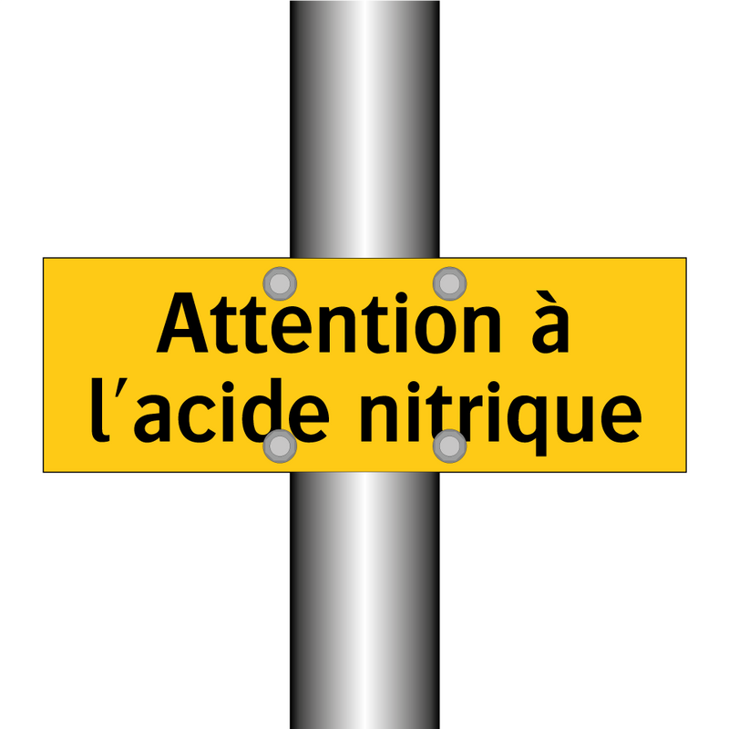 Attention à l'acide nitrique