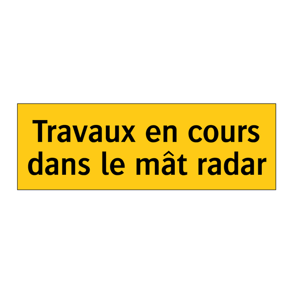 Travaux en cours dans le mât radar